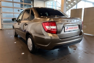 LADA GRANTA
