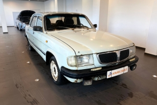 ГАЗ 31100