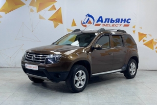 RENAULT DUSTER
