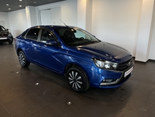 LADA VESTA