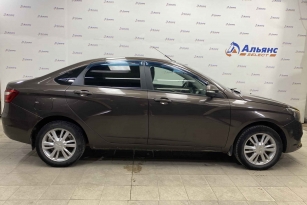 LADA VESTA