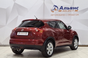 NISSAN JUKE