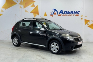 RENAULT SANDERO