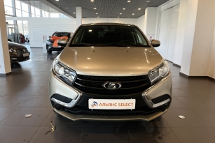 LADA XRAY