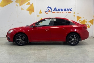 CHEVROLET CRUZE