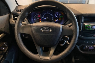 LADA VESTA