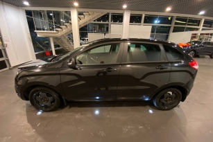 LADA XRAY