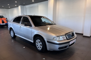 SKODA OKTAVIA