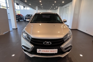 LADA XRAY