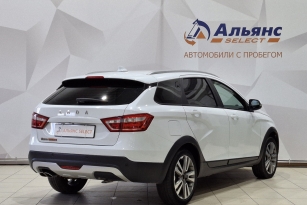 LADA VESTA