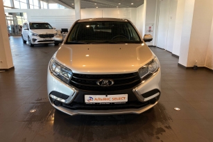 LADA XRAY