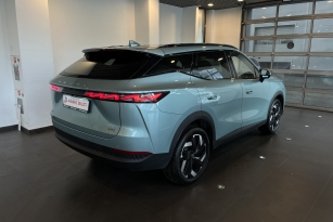 OMODA C7