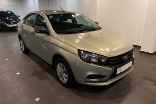 LADA VESTA