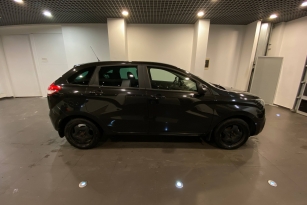 LADA XRAY