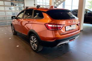 LADA VESTA