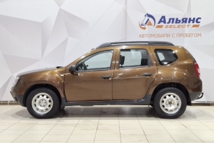 RENAULT DUSTER