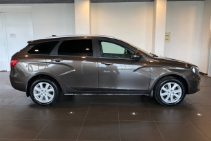 LADA VESTA