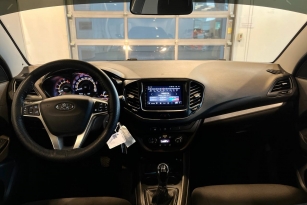 LADA VESTA