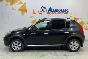 RENAULT SANDERO STEPWAY