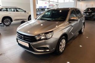 LADA VESTA