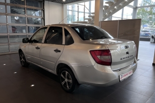 LADA GRANTA