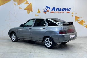 LADA 2112