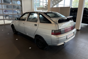 LADA 2112