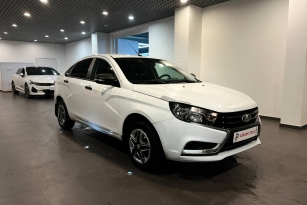 LADA VESTA
