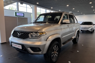 UAZ PICKUP