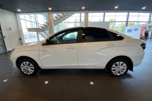 LADA VESTA