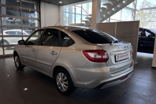 LADA GRANTA