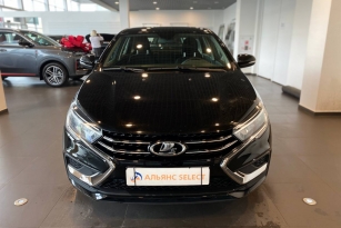 LADA VESTA