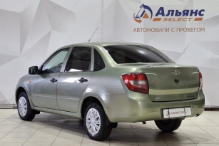 LADA GRANTA