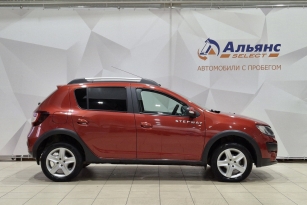 RENAULT SANDERO