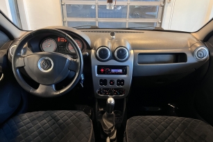 RENAULT LOGAN