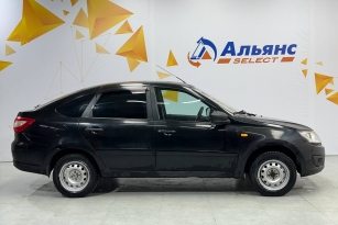 LADA GRANTA