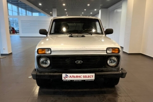 LADA 2131 (4X4)