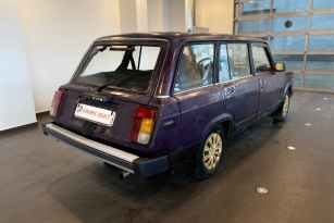 LADA 2104