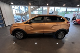 LADA XRAY