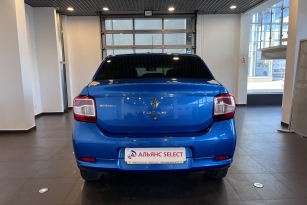 RENAULT LOGAN