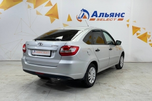 LADA GRANTA