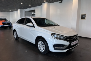 LADA VESTA