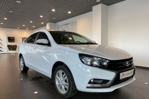 LADA VESTA