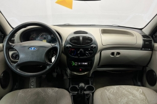 LADA KALINA