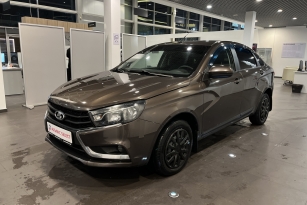 LADA VESTA