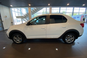 RENAULT LOGAN