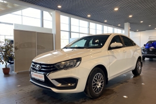 LADA VESTA