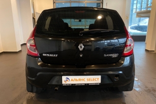 RENAULT SANDERO