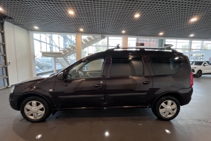 LADA LARGUS