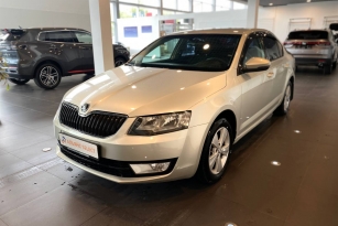 SKODA OKTAVIA